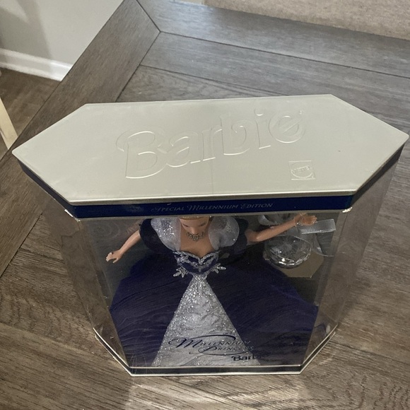 Rare Mattel Barbie Special Millennium Edition Princess Fashion Doll (24154) NRFB - Picture 7 of 10